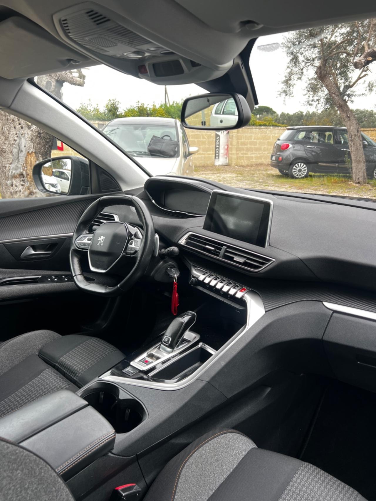 Peugeot 3008 BlueHDi 130 S&S EAT8 Active km 100000 ufficiali!!