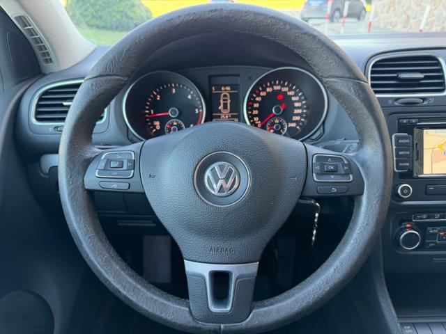 VOLKSWAGEN Golf 1.6 TDI HIGHLINE+NAVI+ALCANTARA+BIZONA
