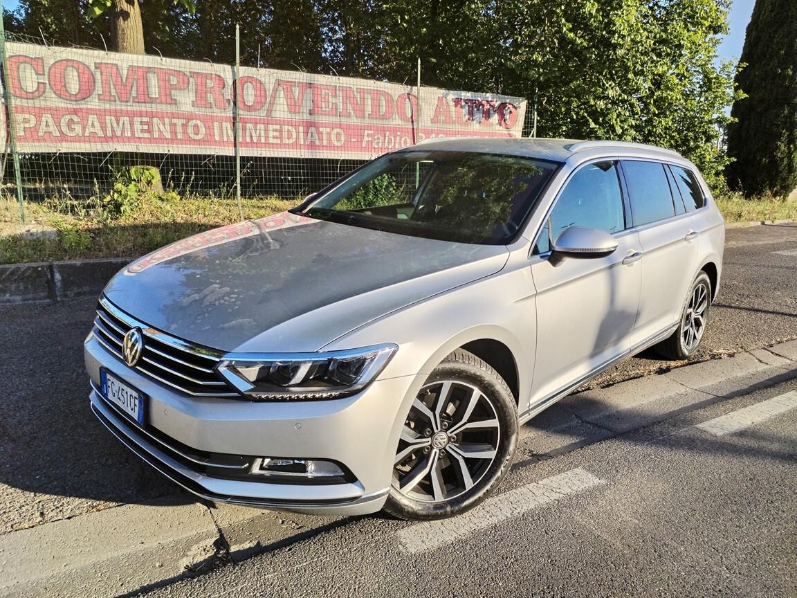 Volkswagen Passat SW 2.0 TDI Highline 10/2016 KM122000 UNIPRO MANUALE FULL SERVICE VW