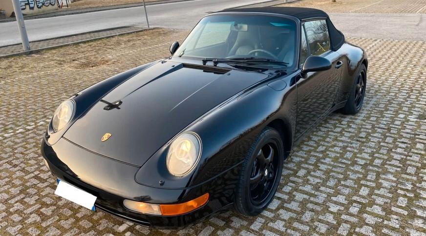 Porsche 993 Carrera 2 Cabriolet