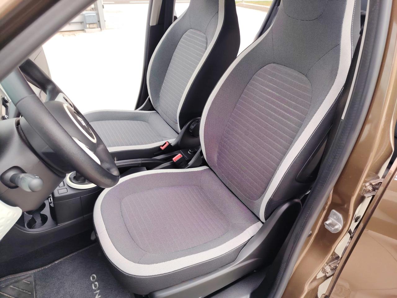 Renault Twingo SCe Lovely