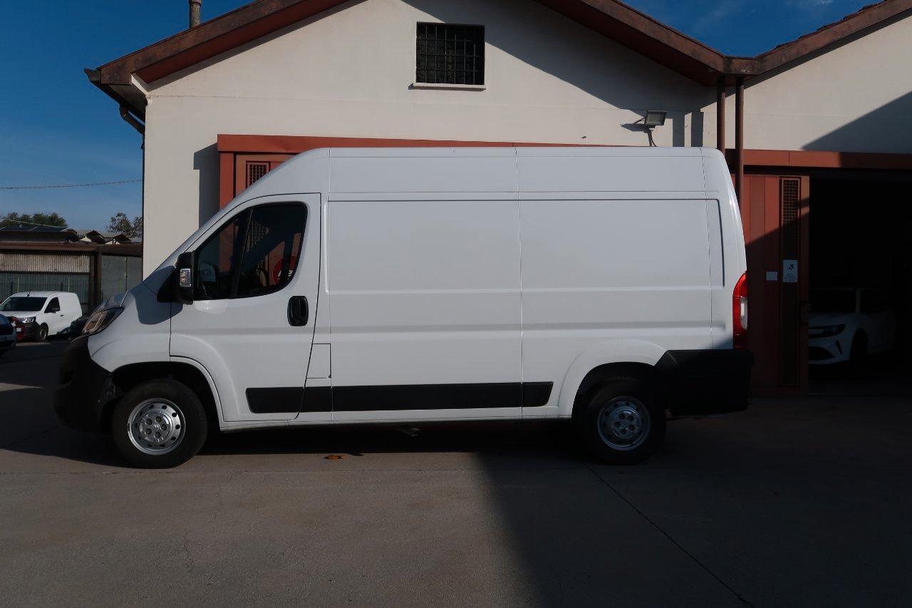 CITROEN Jumper 33 L2H2 2.2 bluehdi 120cv S&S