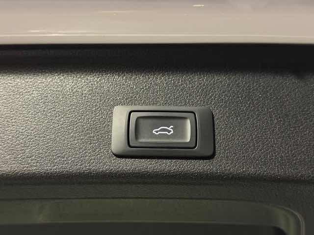 AUDI A4 allroad 50 TDI tiptronic Identity Contrast