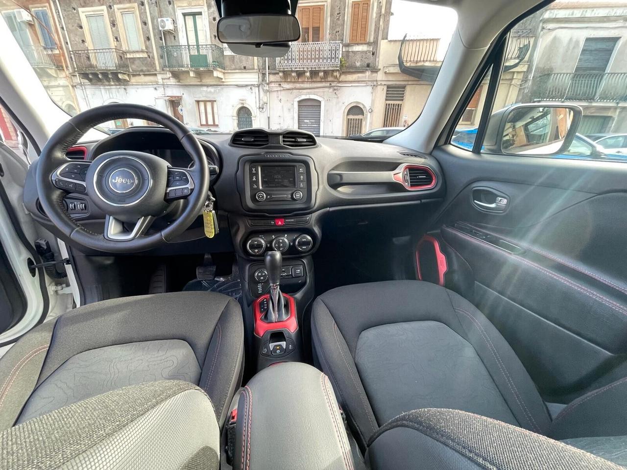 Jeep Renegade 2.0 Mjt 170CV 4WD Active Drive Low Trailhawk
