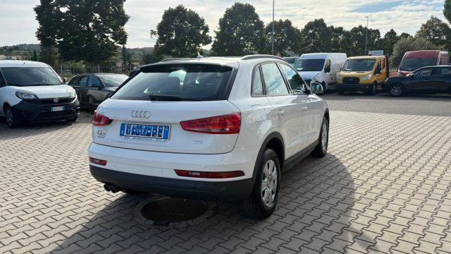 AUDI Q3 2.0 TDI 150 CV Business