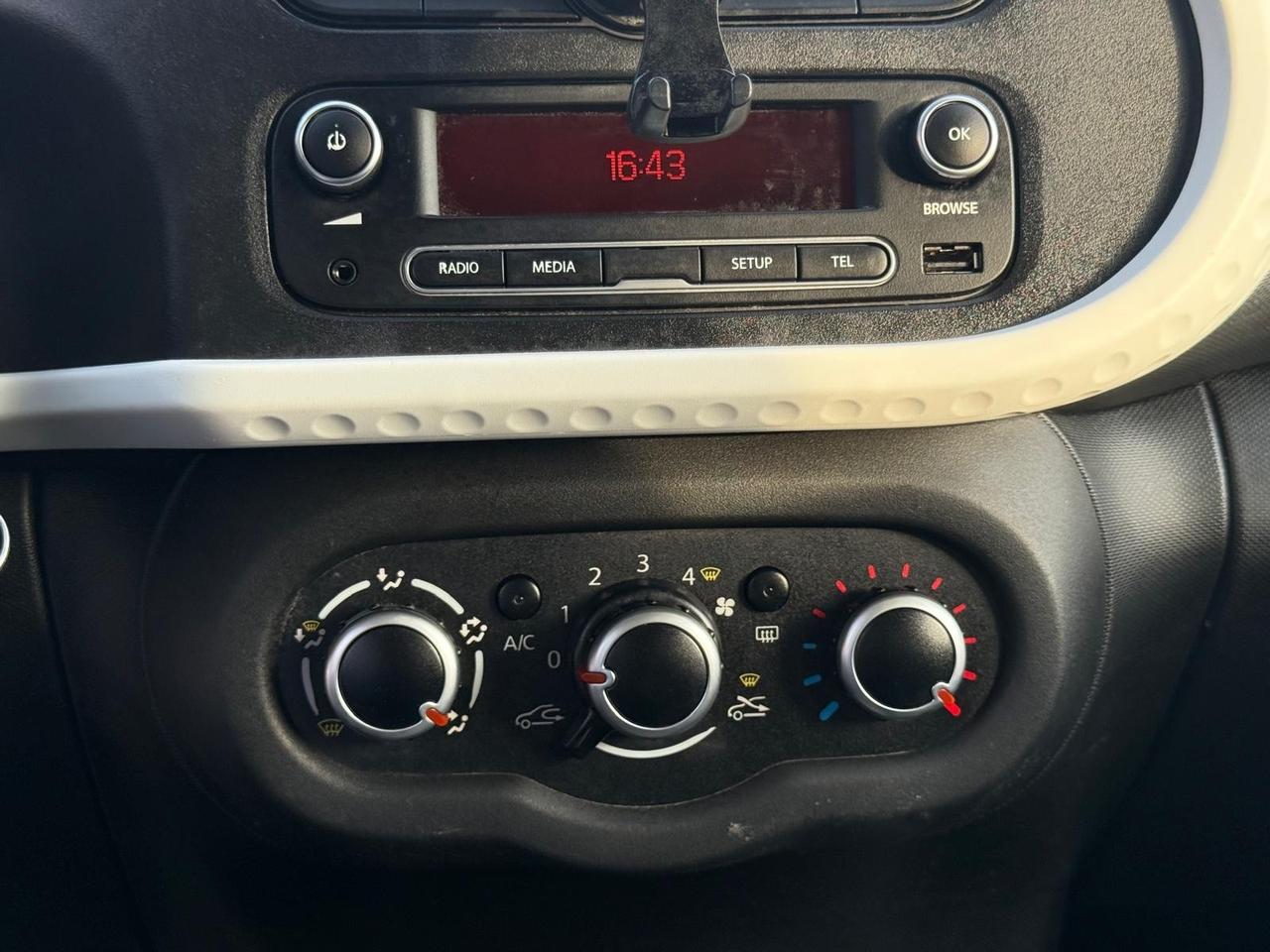 Renault Twingo 1.0 nuovo mod Intens Limited