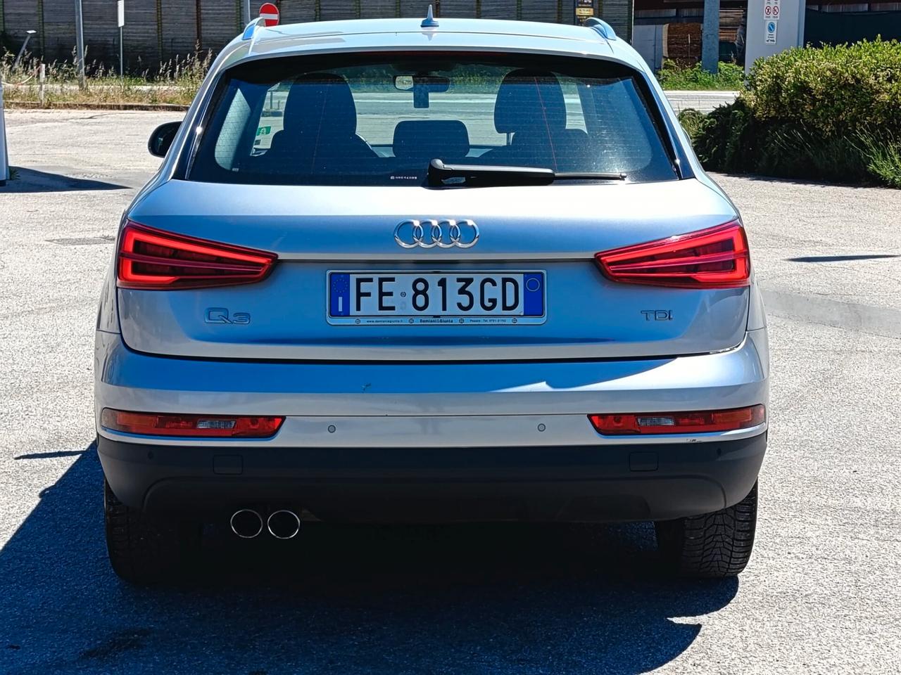 Audi Q3 2016 2.0 TDI 120 CV Business 12 MESI GARANZIA NAVI LED
