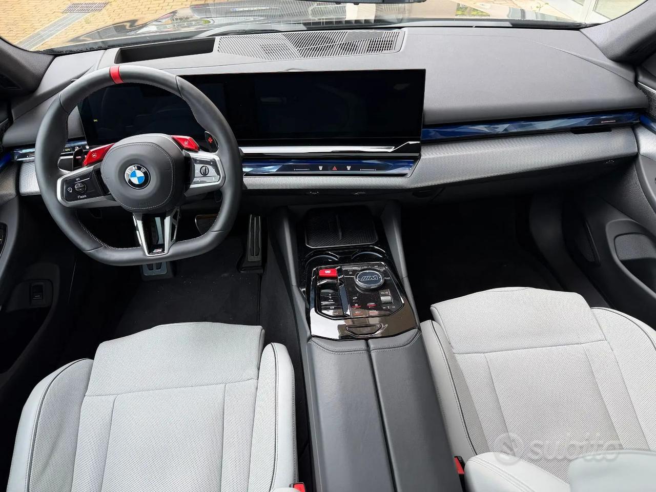 BMW M5 G99 Touring 4.4 727cv auto Full Full Opt