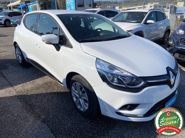 RENAULT Clio TCe 12V 90 CV GPL 5 porte Moschino Intens