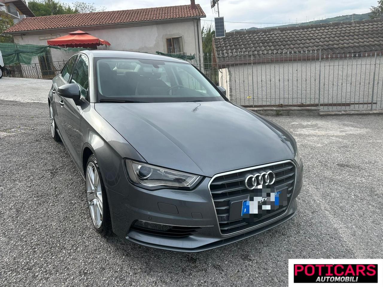 Audi A3 Sedan 1.6 TDI clean diesel S tronic Attraction