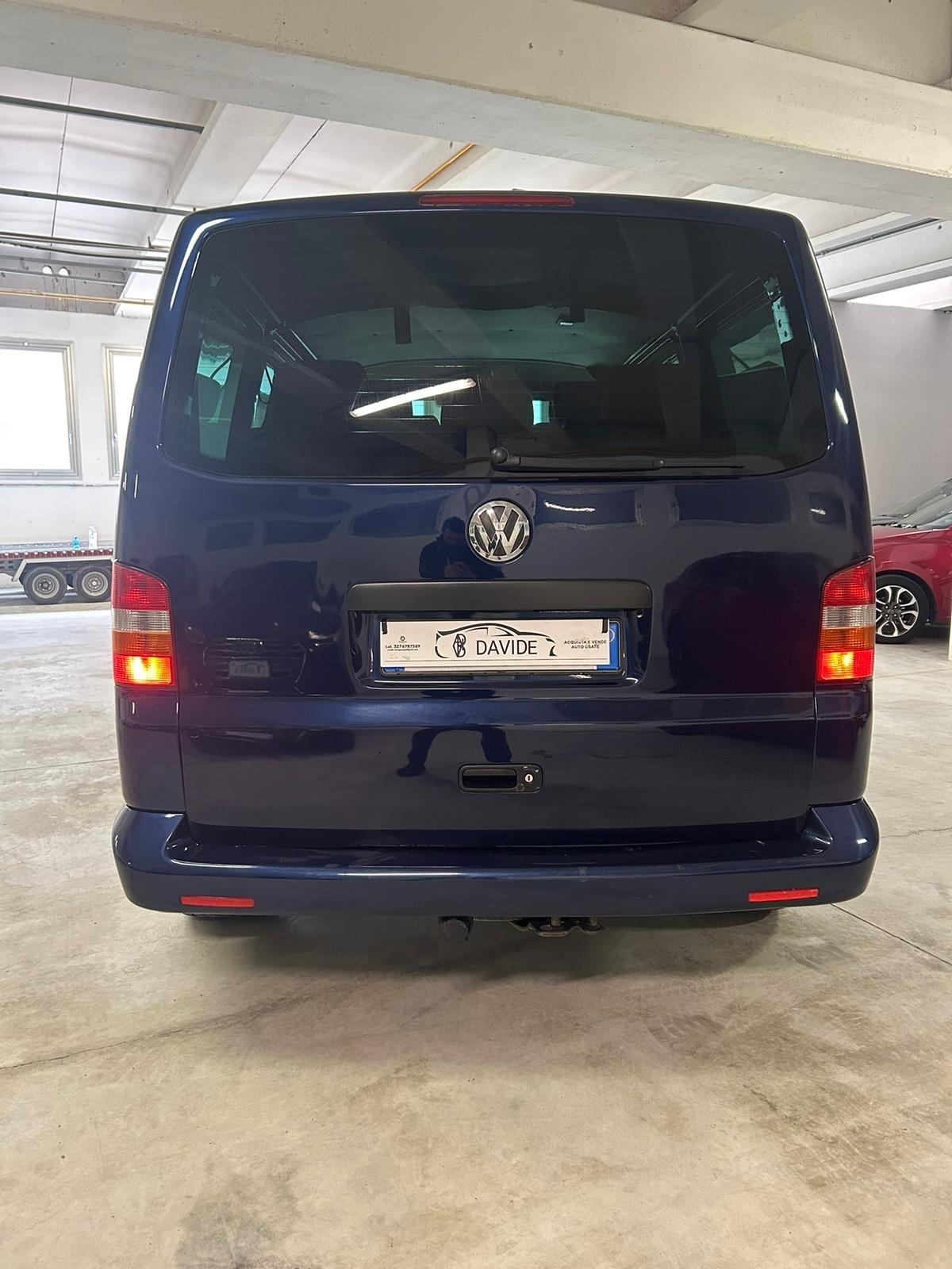 Volkswagen Multivan 2.5 TDI/174CV Comfortline