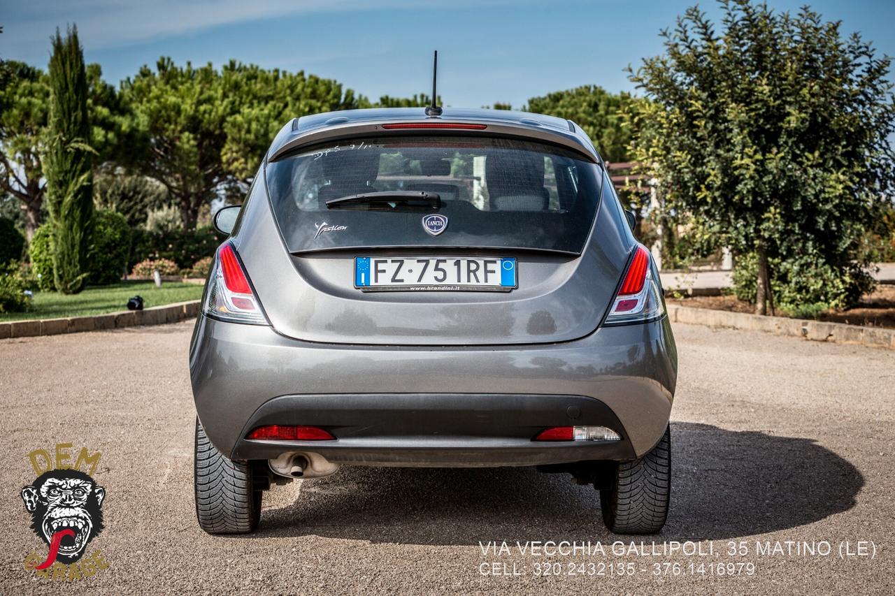 Lancia Ypsilon 1.2 69 CV 5 porte GPL Ecochic Elefantino Blu