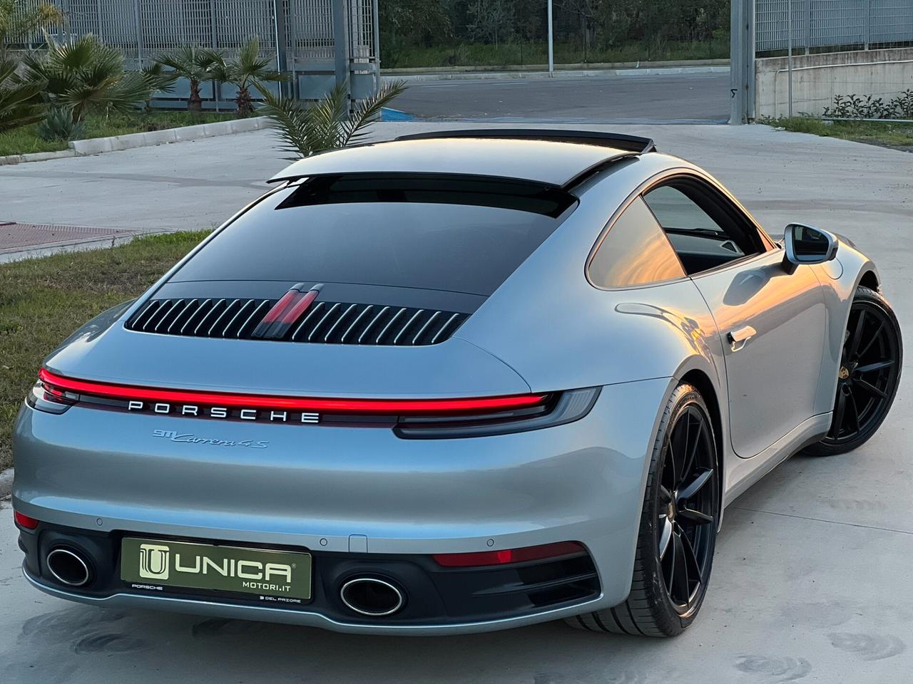 Porsche 911 992 Carrera 4S 3.0 450cv PDK PASM TETTO ITALIANA TAGLIANDI CASA MADRE