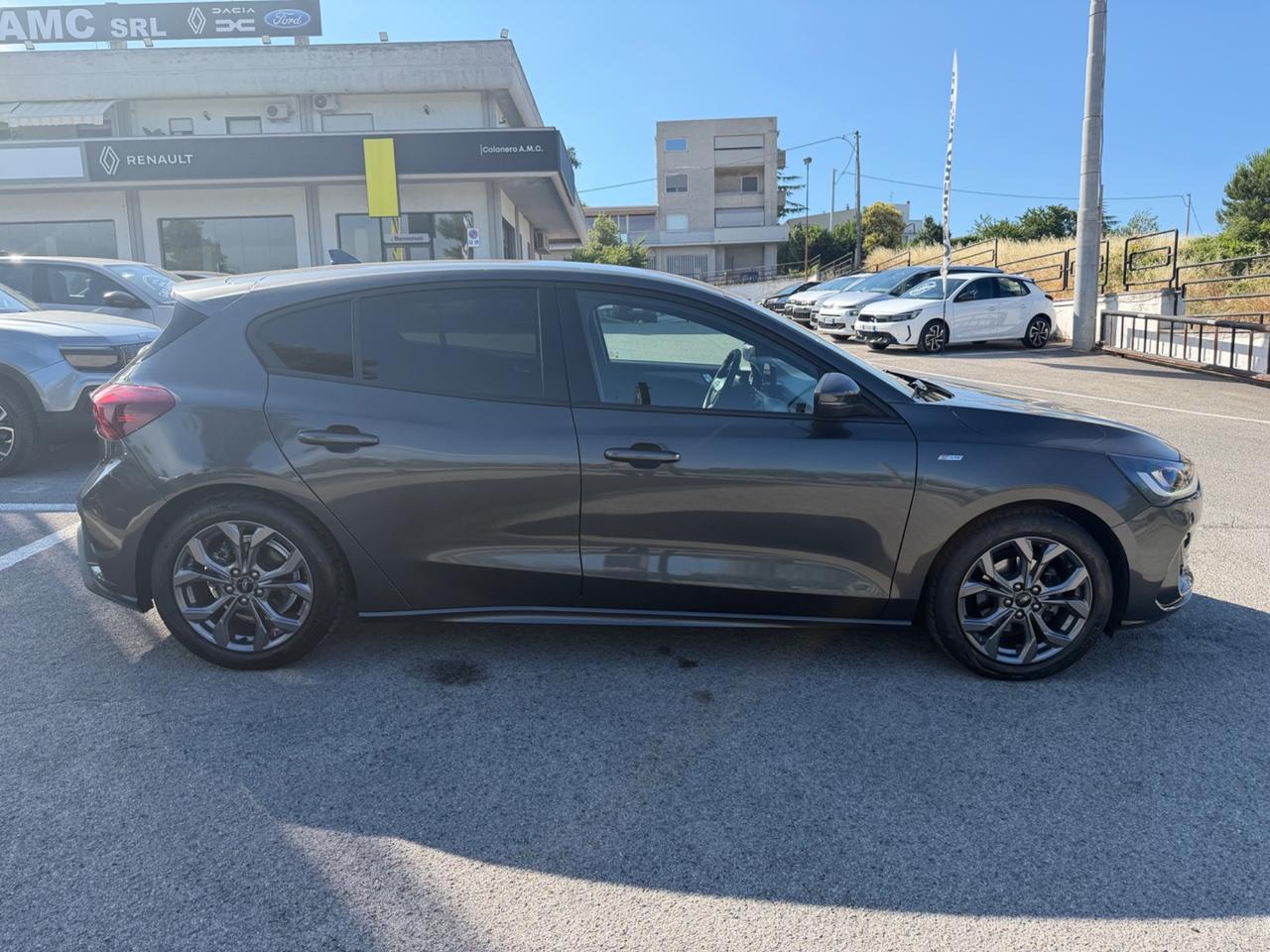 Ford Focus 1.0 EcoBoost Hybrid 125 CV 5p. ST-Line