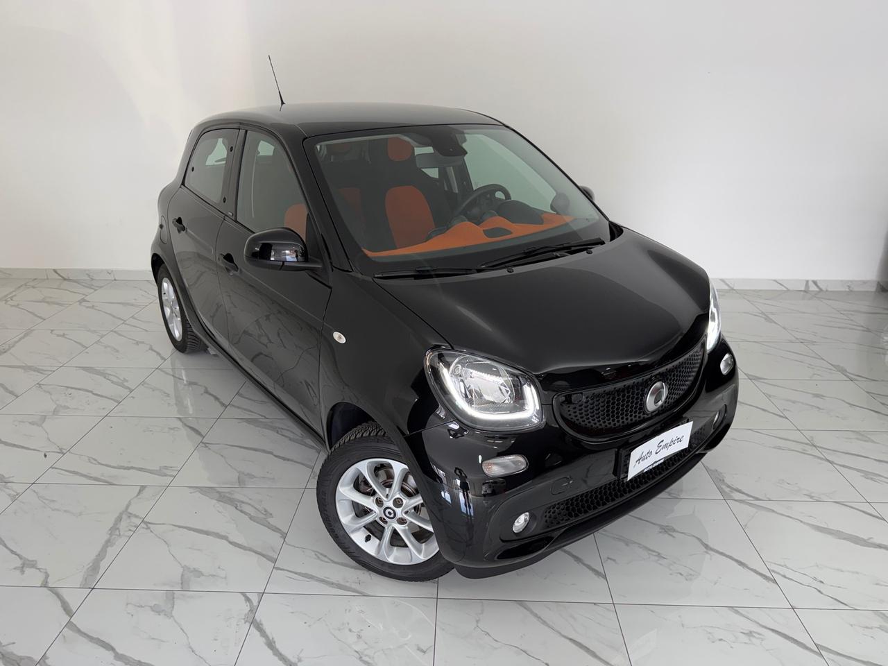 SMART FORFOUR PASSION 90 CV AUTOMATICA/LED/NAVIGATORE