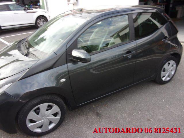 TOYOTA Aygo 1.0 VVT-i 69 CV 5 porte x-business
