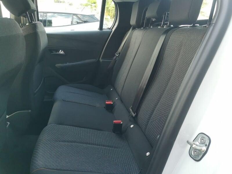 Peugeot 208 Hybrid 100 e-DCS6 Style