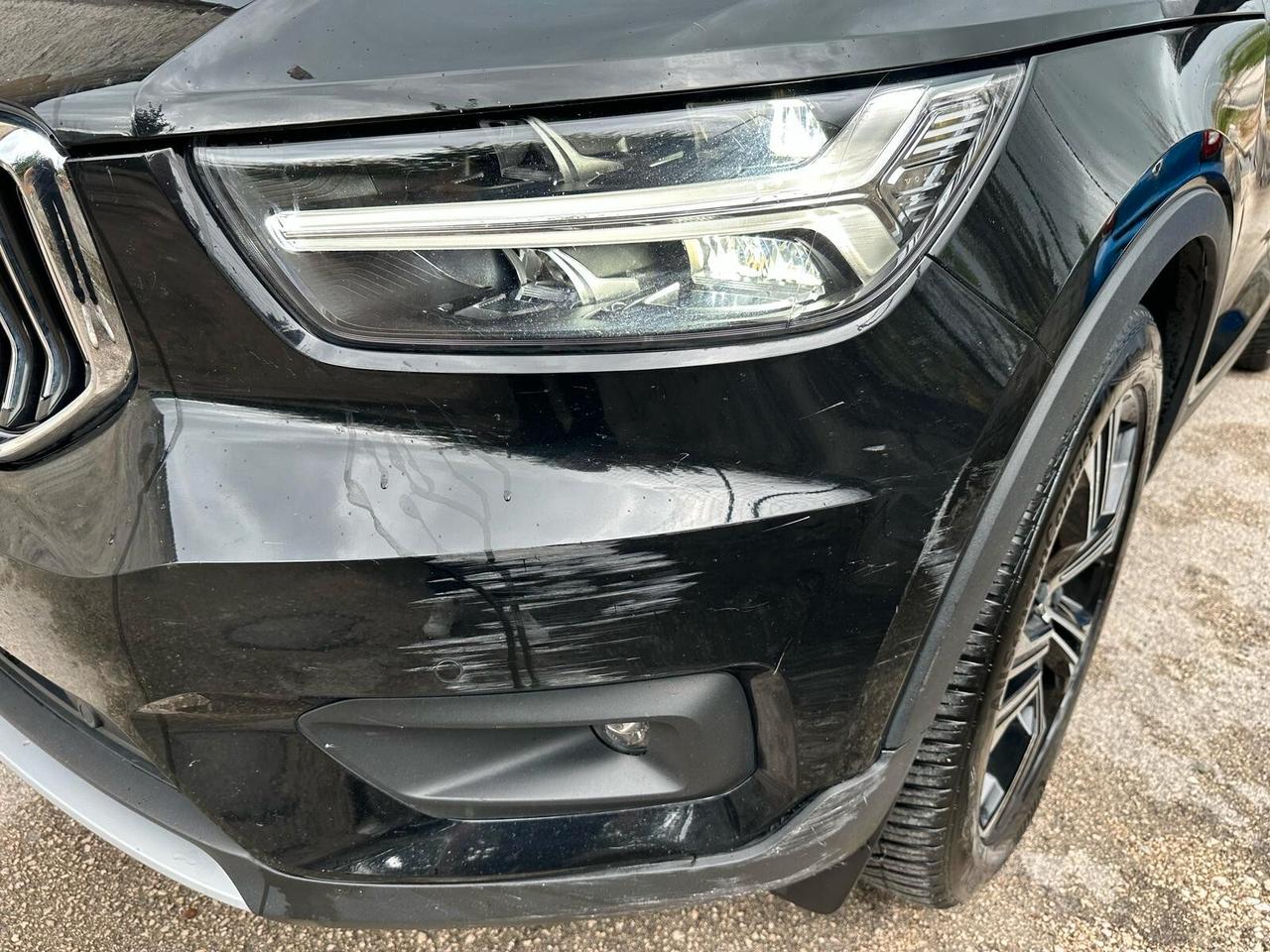 Volvo XC40 D3 Inscription AUTOCARRO