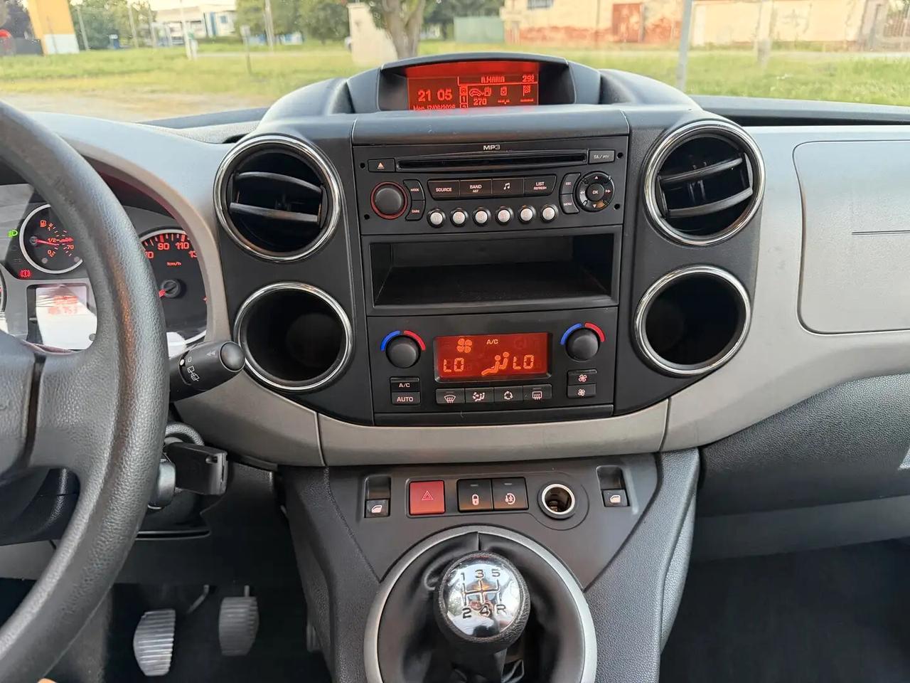 Peugeot Partner Tepee 1.6 HDi 110CV Outdoor