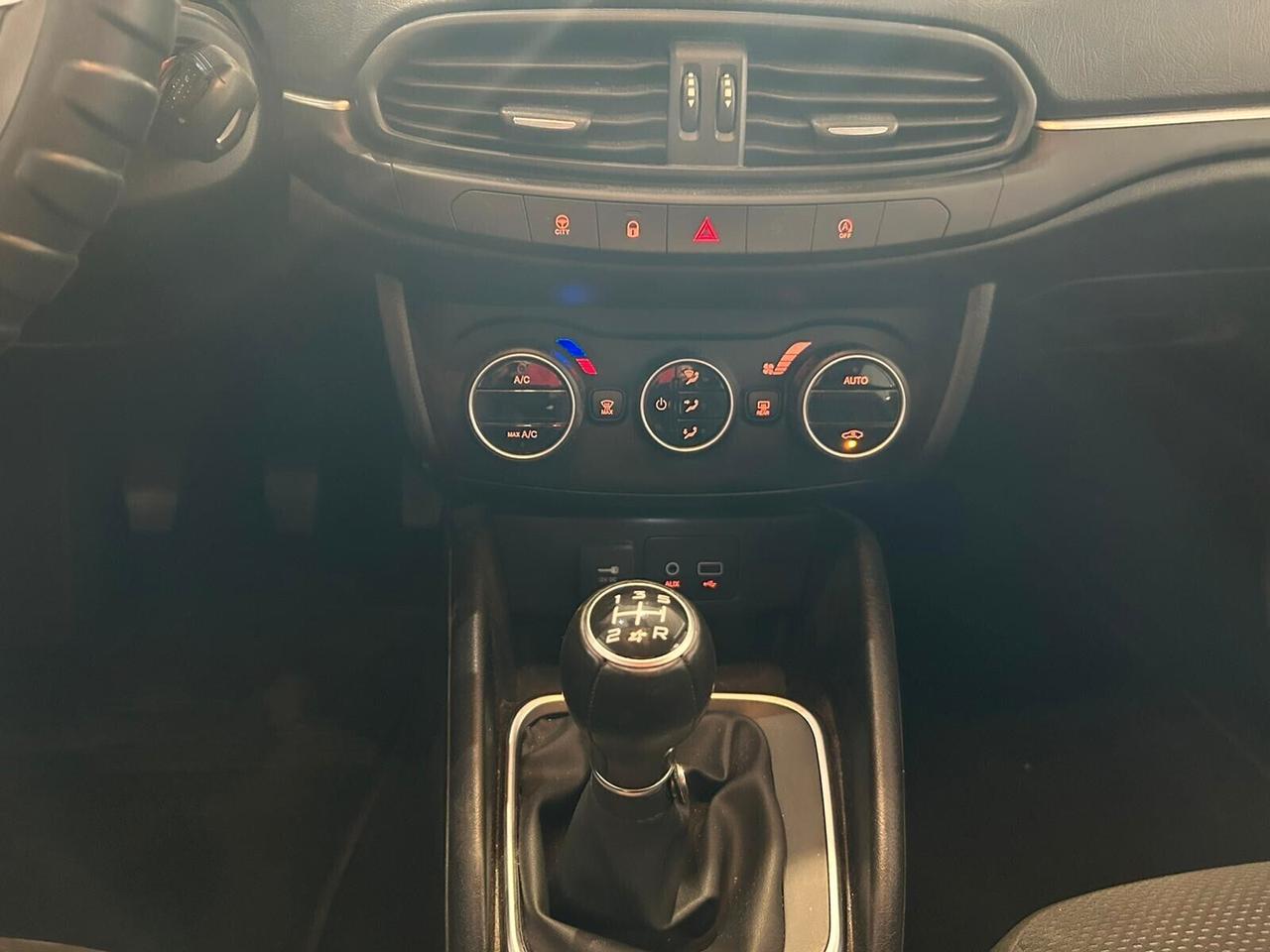 Fiat Tipo 1.3 Mjt S&S SW Lounge