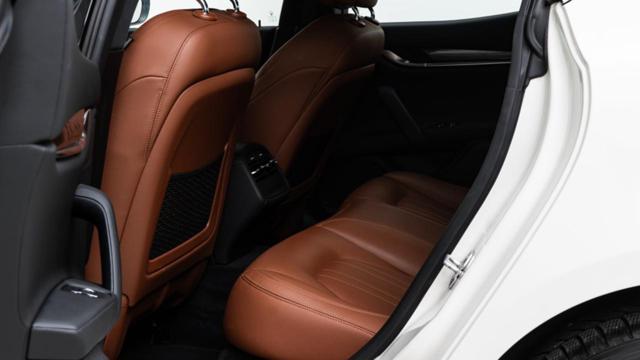 MASERATI Ghibli V6 Diesel Granlusso IVA ESPOSTA