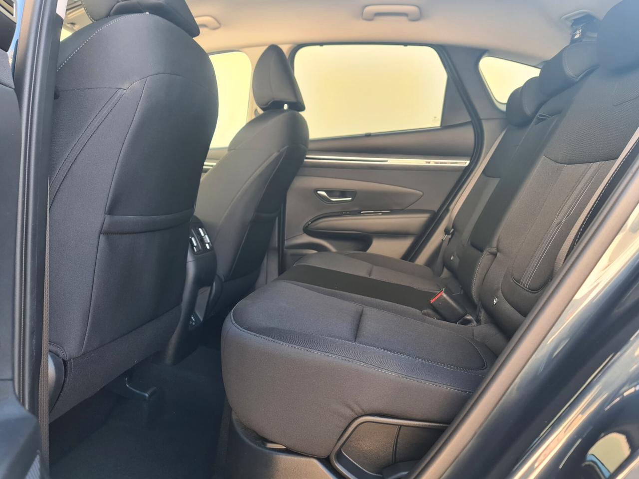 Hyundai Tucson 1.6 HEV aut. Exellence - full hybrid