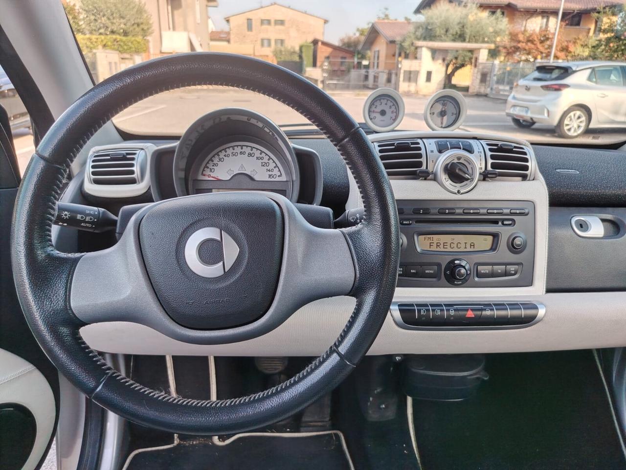 Smart ForTwo 1000 62 kW cabrio passion