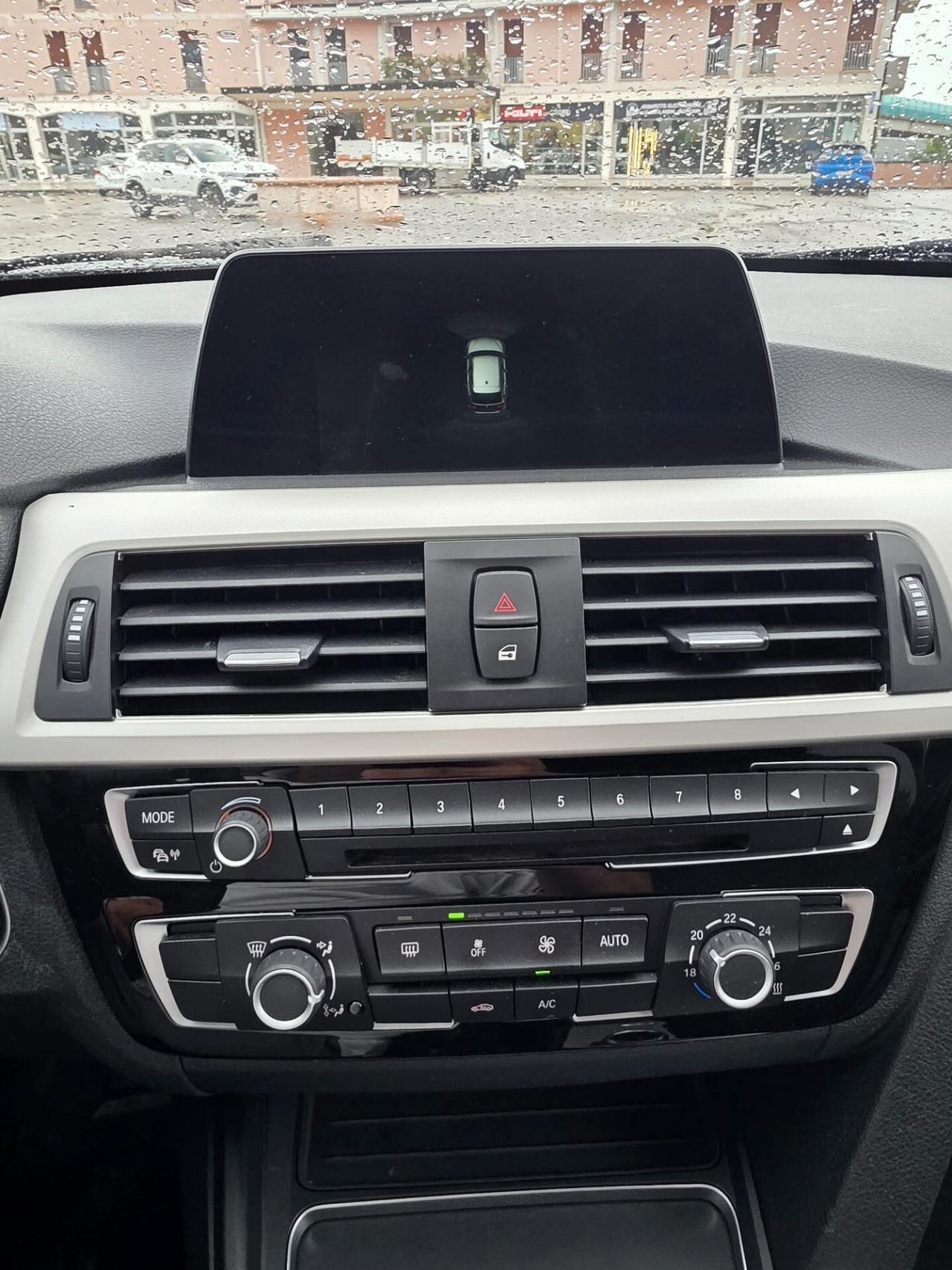 Bmw 318 318d Touring Business Advantage aut.