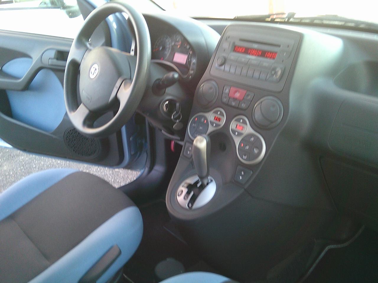 Fiat Panda 1.2 Dualogic