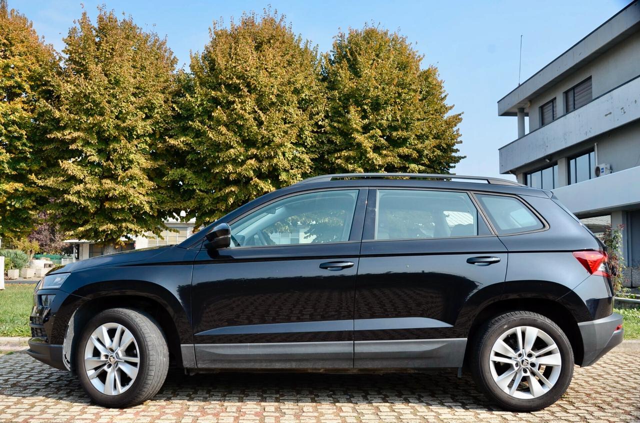 SKODA KAROQ 1.5 TSI 150cv DSG, UFF ITALIANA, EURO 6D, FARI LED, NAVI, APPLE ANDROID, PERMUTE