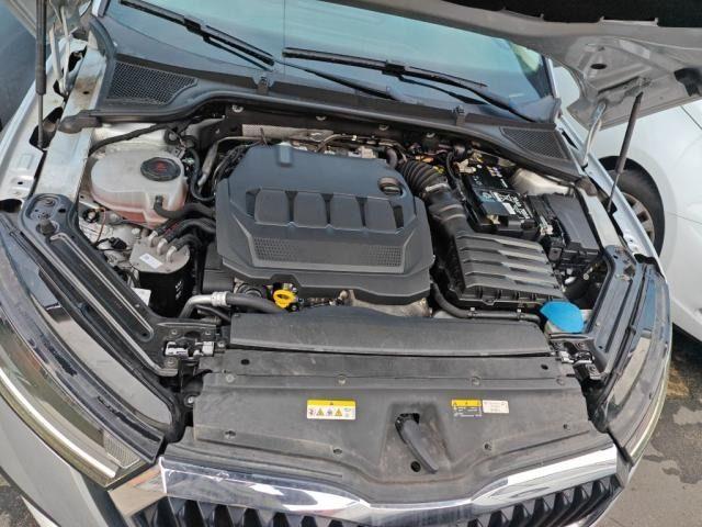 SKODA Octavia 2.0 TDI EVO SCR DSG Wagon Executive Navi LED UniPr