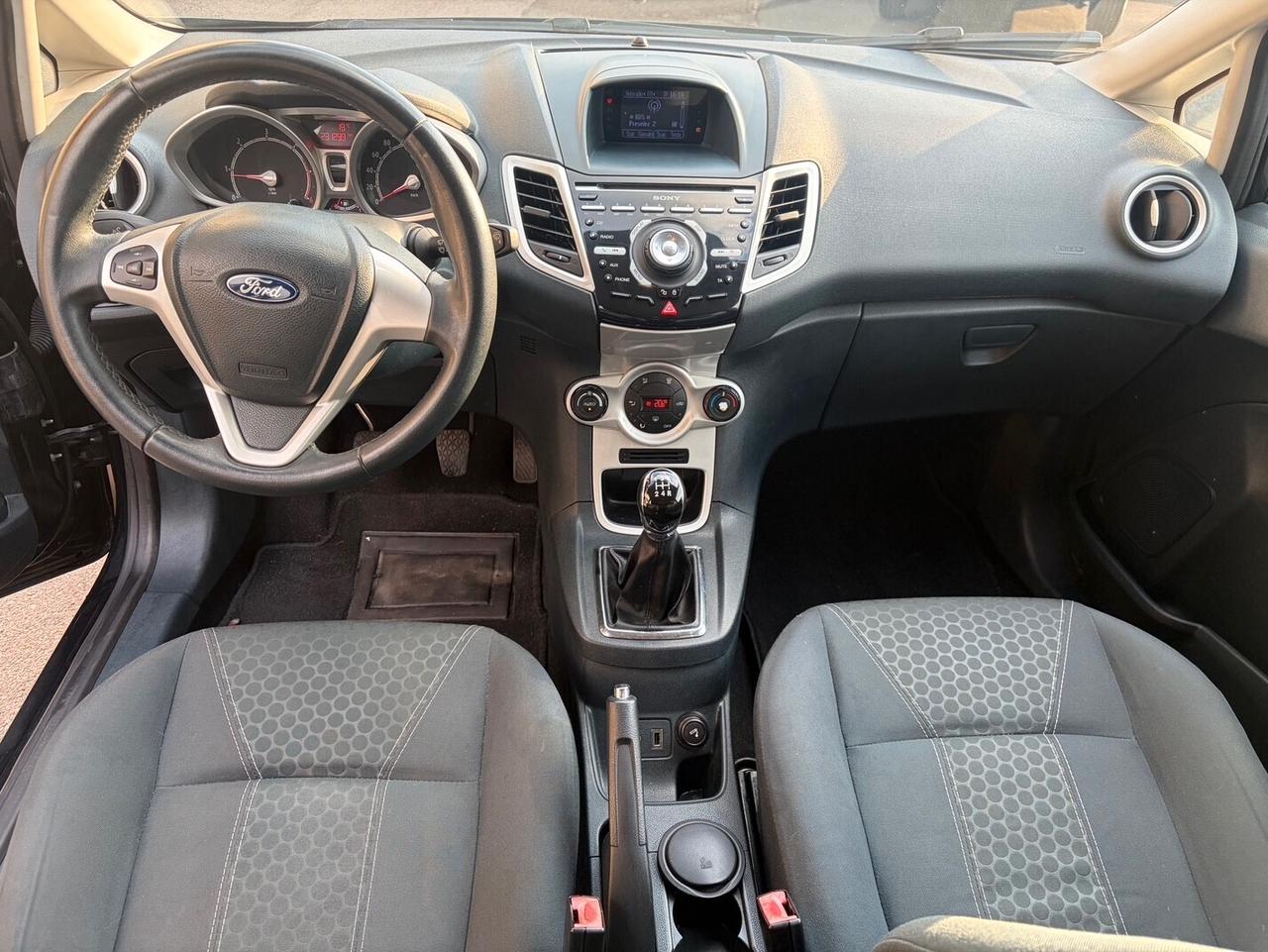 Ford Fiesta Ikon 1.4 TDCi 70CV 5 porte