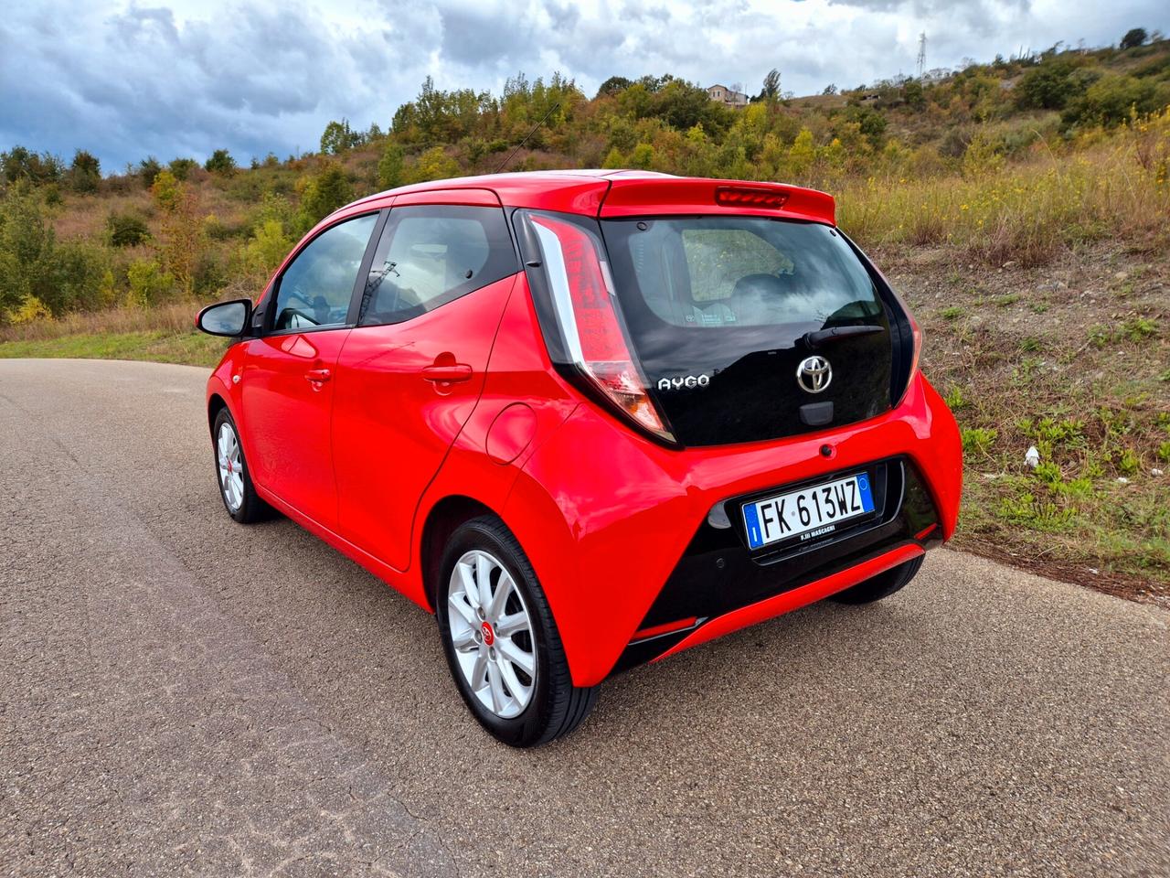 Toyota Aygo 1.0 VVT-i 69 CV 5 porte x-cool TSS