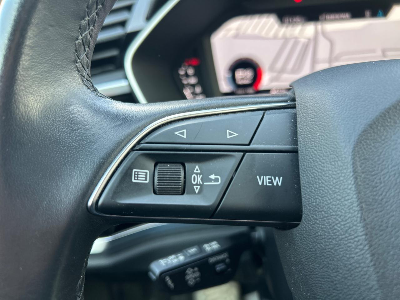 Audi Q3 35 2.0 tdi s-tronic