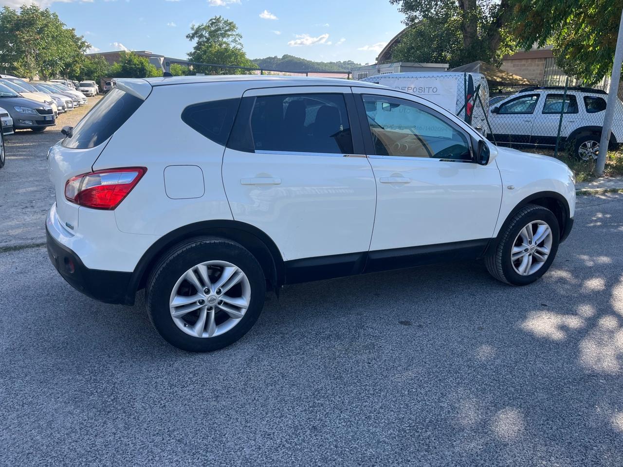 Nissan Qashqai 1.5 dCi DPF Acenta 2010 202.000 KM