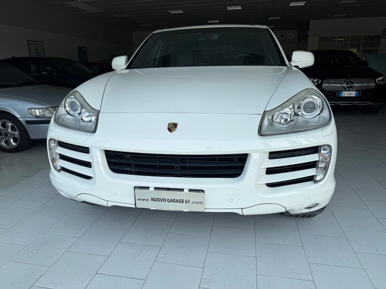 Porsche Cayenne 3.0 V6 Diesel 240cv