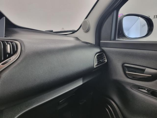 LANCIA Ypsilon 1.2 69 CV 5 porte S&S Platinum