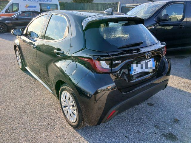 TOYOTA Yaris 1.5 Hybrid 5 porte