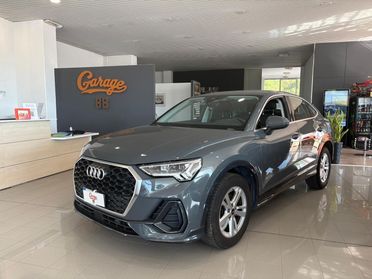 Audi Q3 Sportback 35 2.0 tdi s-tronic
