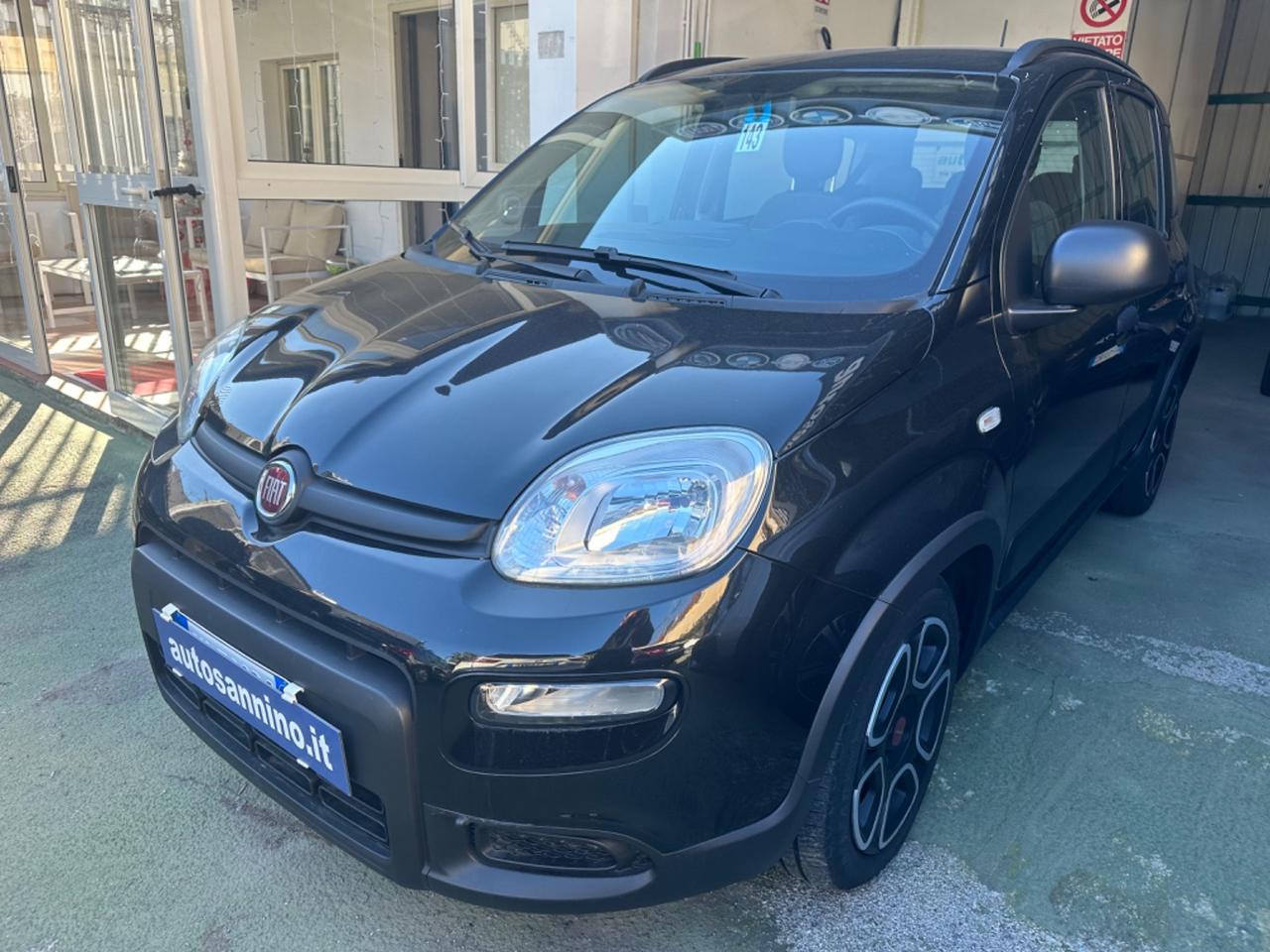 Fiat Panda 1.0 FireFly S&S Hybrid City Life 20.000km Schermo touch