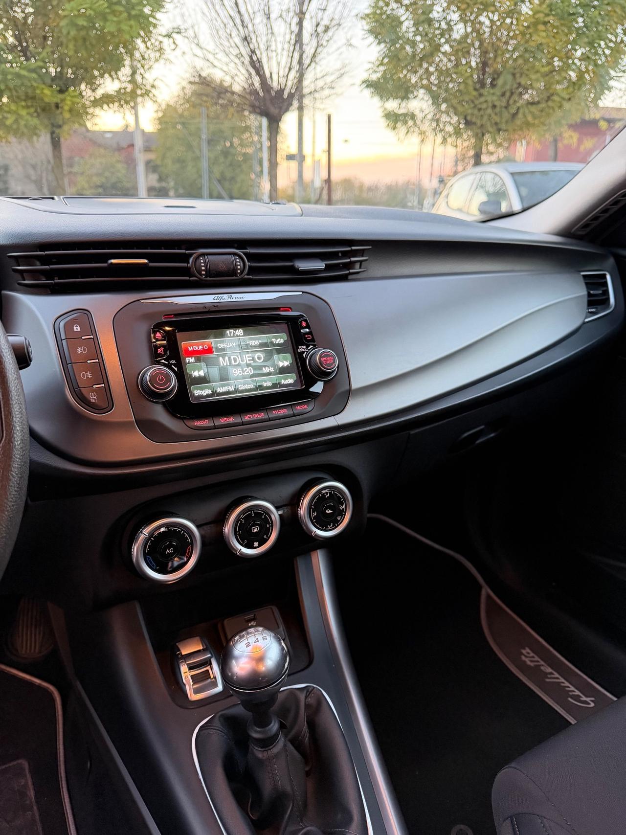 Alfa Romeo Giulietta 1.6 JTDm-2 105 CV