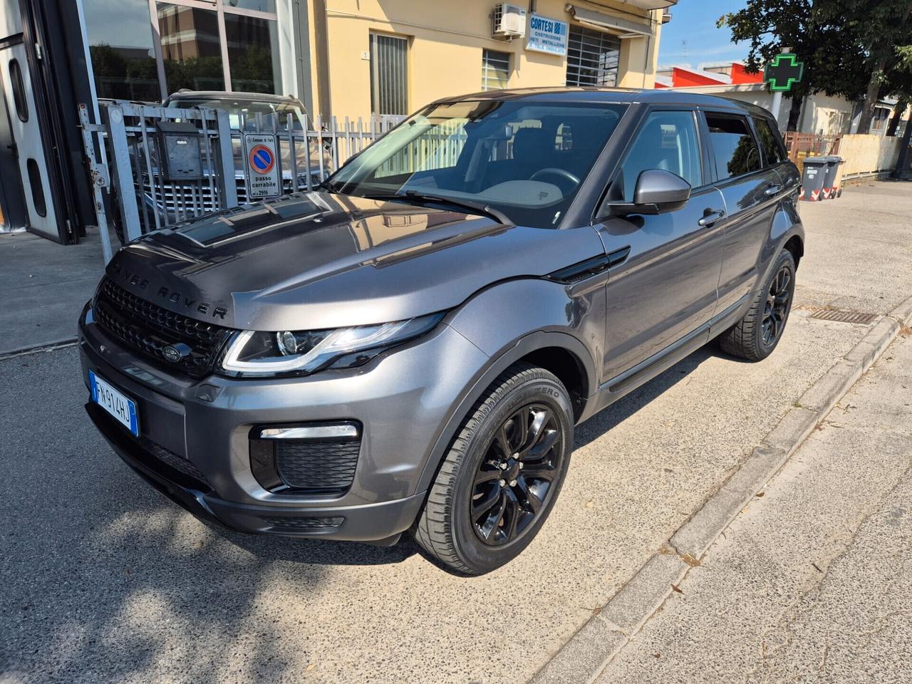 Land Rover Range Evoque 2.0 TD4 150 CV 5p. SE