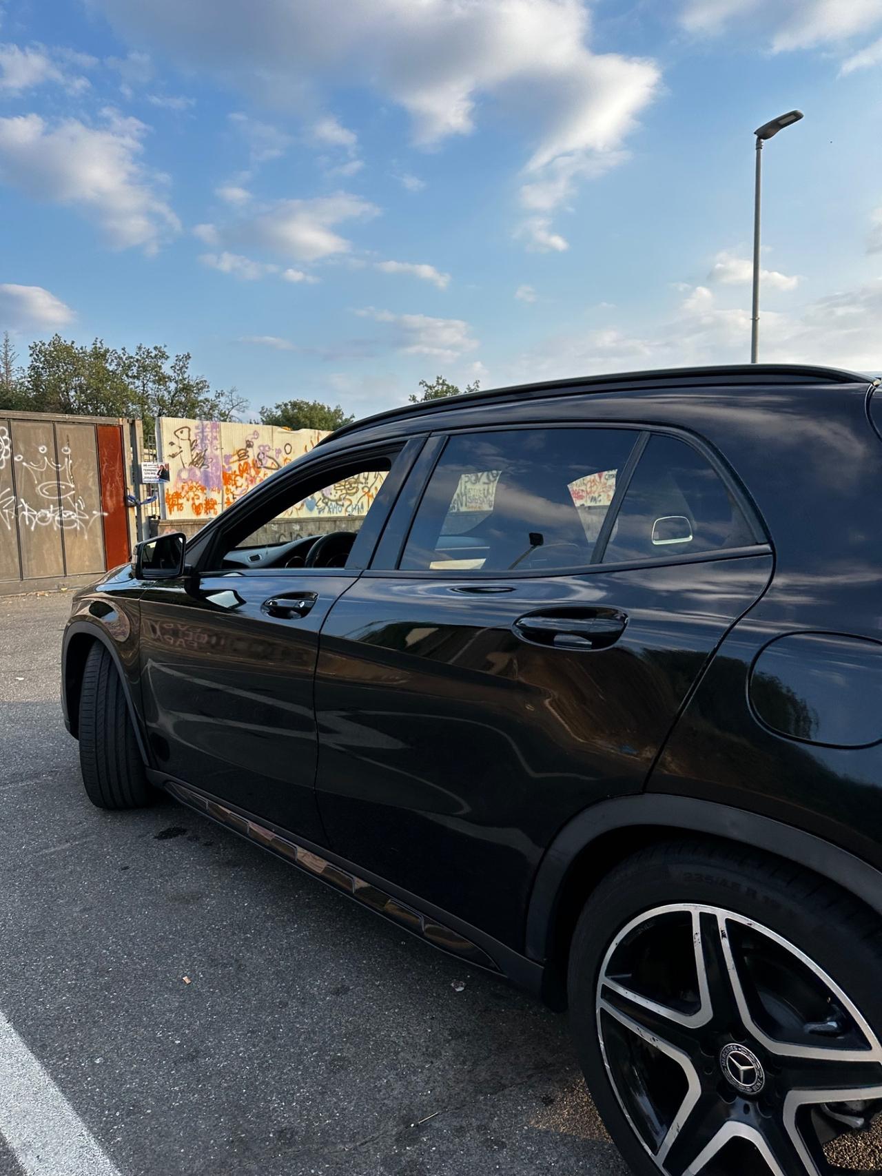Mercedes-benz GLA 200 d Automatic 4Matic Premium