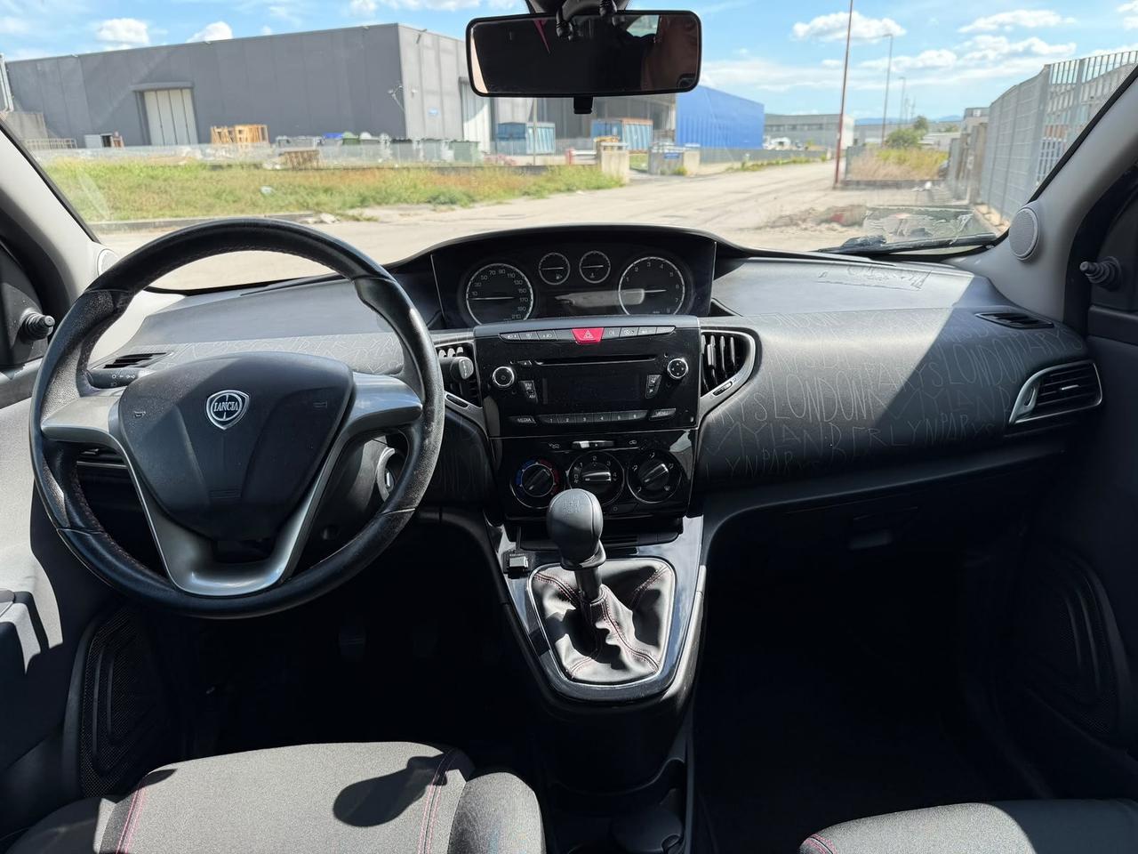 Lancia Ypsilon 100000 KM GARANZIA 12 MESI