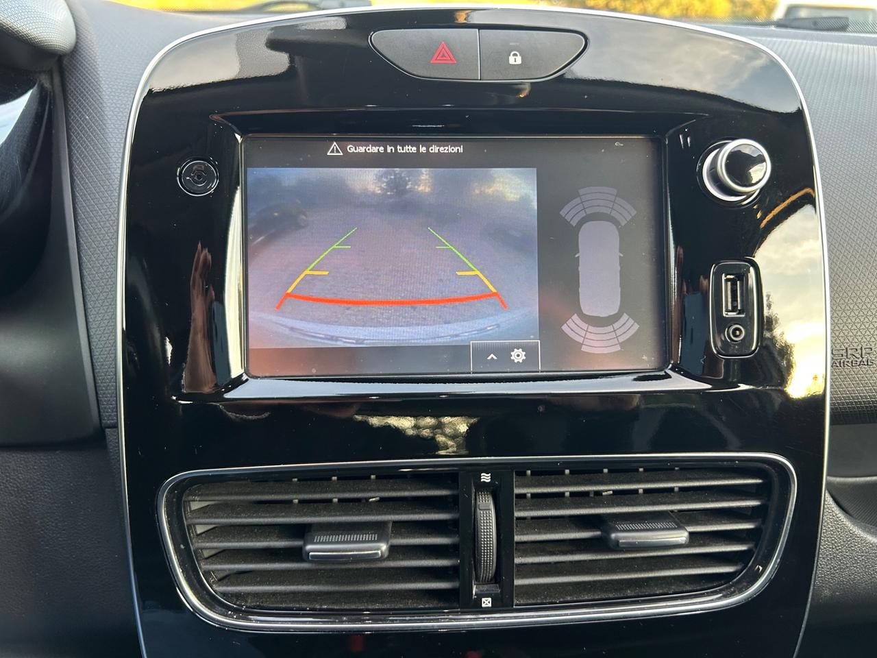 Renault Clio dCi 8V 90CV Start&Stop 5 porte Energy neopatentati