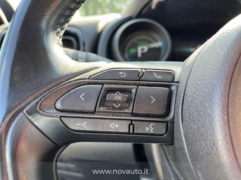 Toyota Yaris Yaris 1.5h Trend