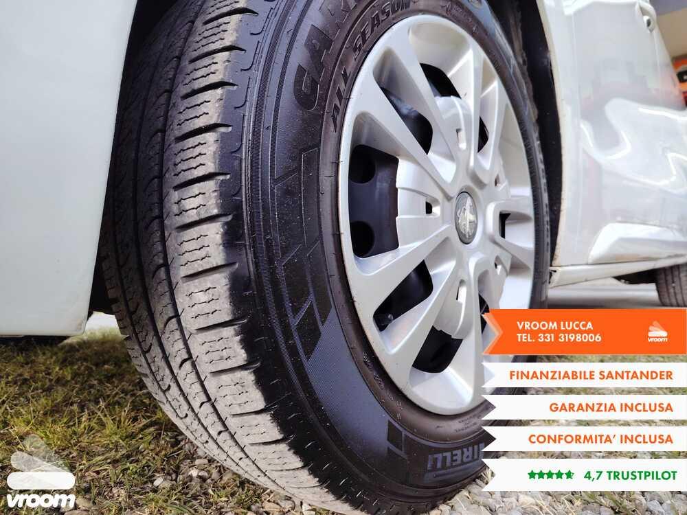 PEUGEOT Traveller Traveller BlueHDi 95 Standard...