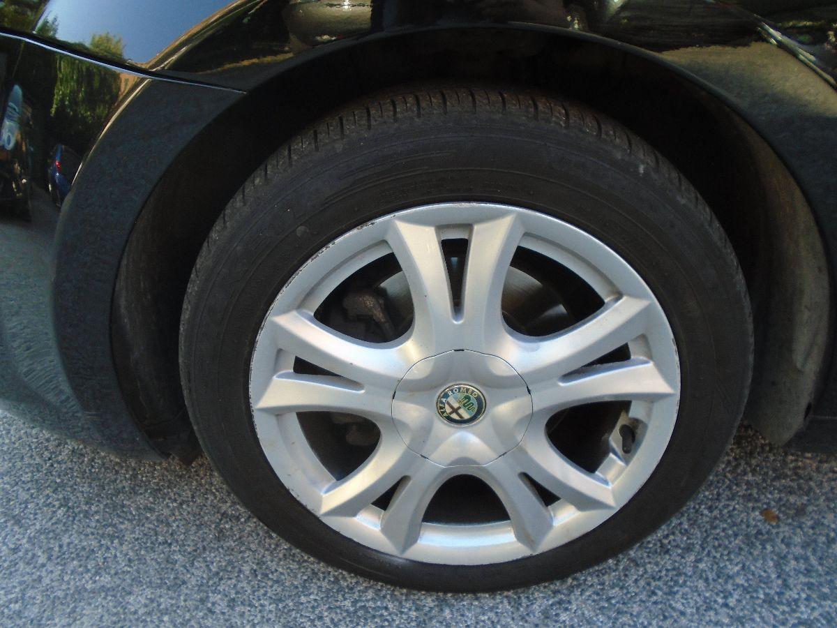 ALFA ROMEO MiTo'12 1.3 jtdm-2 BlackLine Collection 95cv