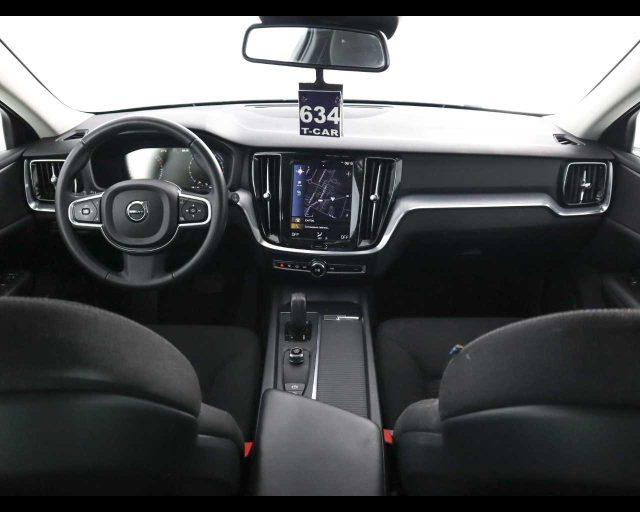 VOLVO V60 B3 Geartronic Momentum Business