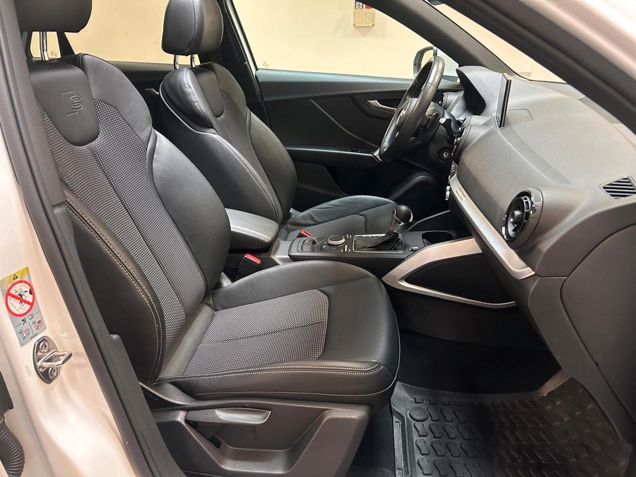 Audi Q2 2.0 TDI quattro S tronic Business